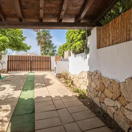 Casachef - House With Garden Near The